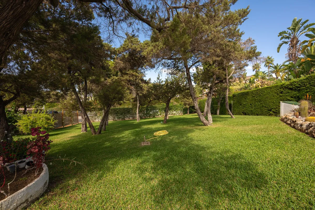 9371c72e-dede-42c2-9a69-b9833739003a