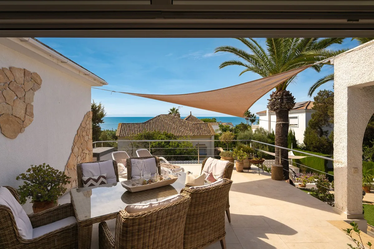 d382a236-db07-41cc-acc8-a17dd96e84f8