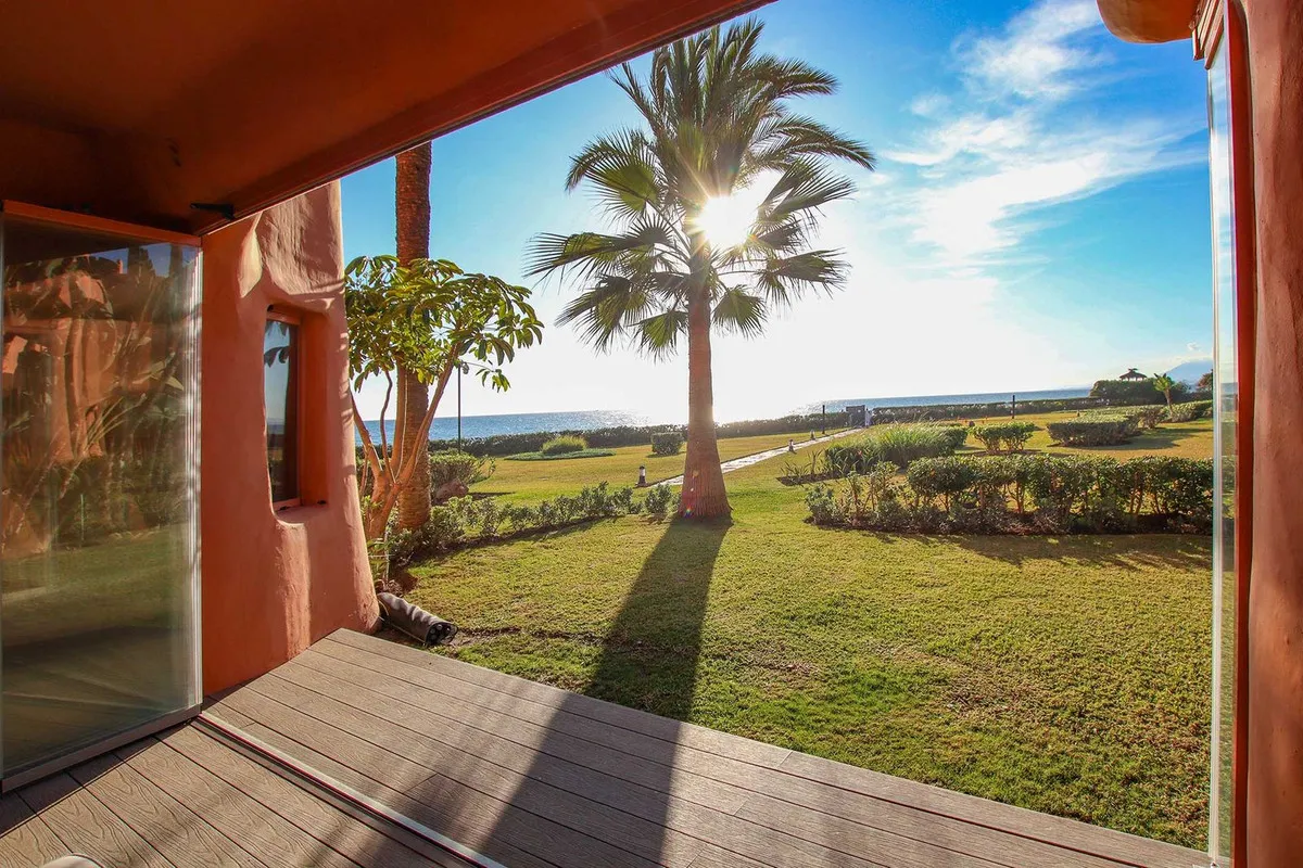 14b3d2e7-74c5-49f9-8650-e473a58da191