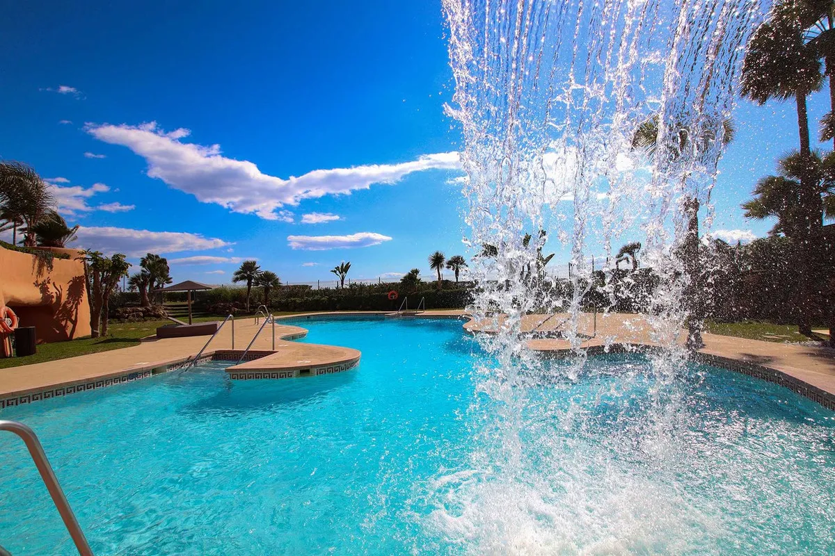 4146baa2-f174-4587-92bd-21f64e5166d8