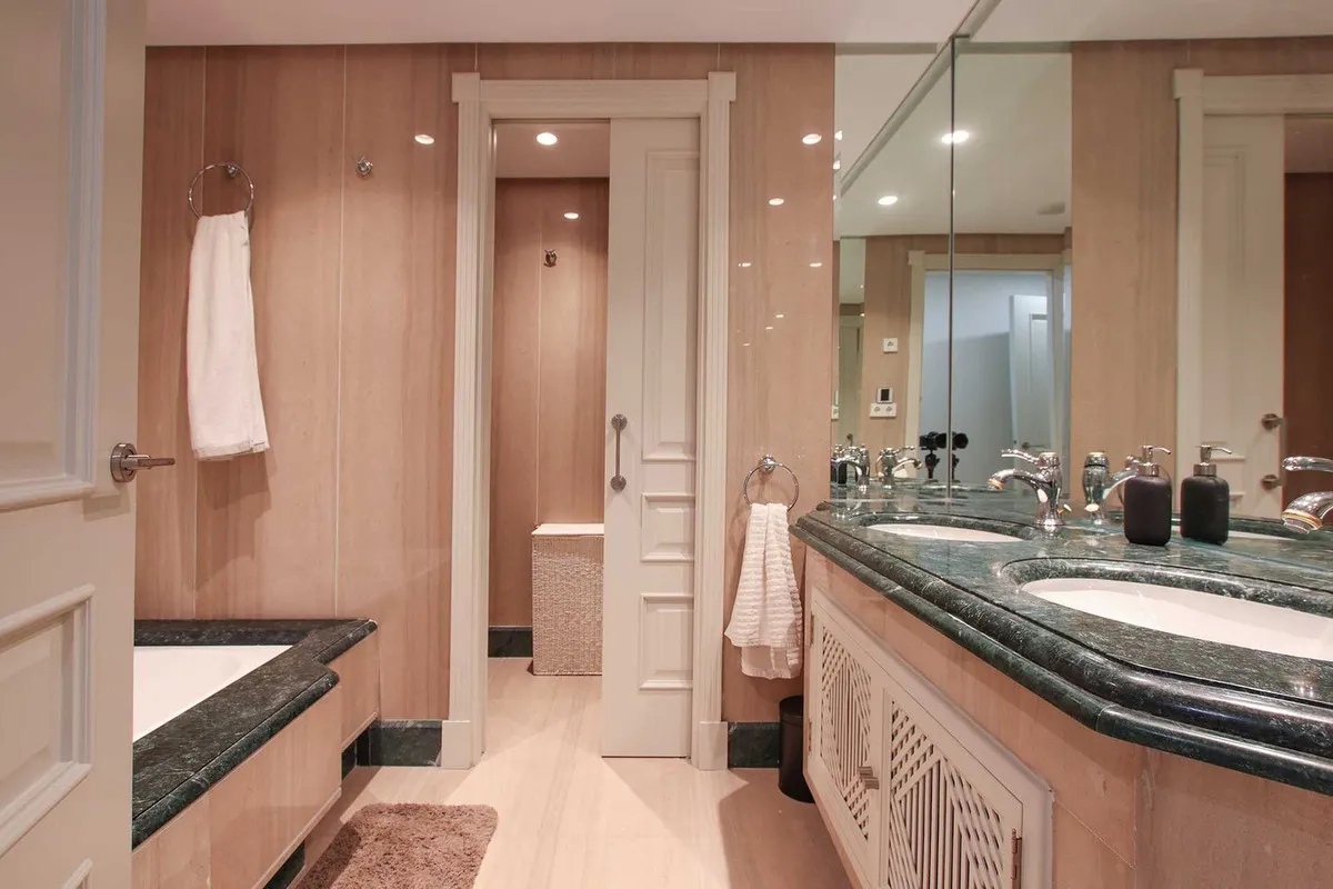 55d9914a-f7f4-4b9f-b9e7-a01230c0df5d