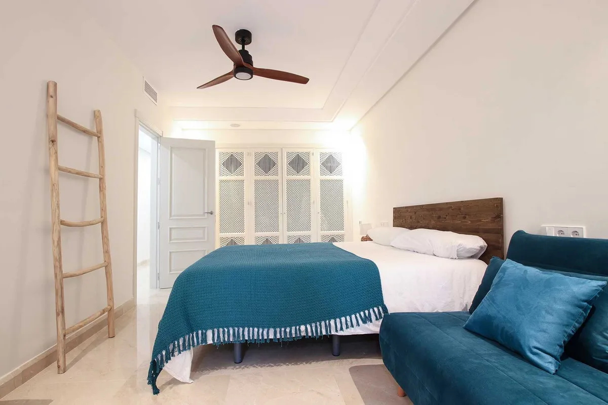 5e9ca124-43c5-4489-aad4-c51fc0f140a5