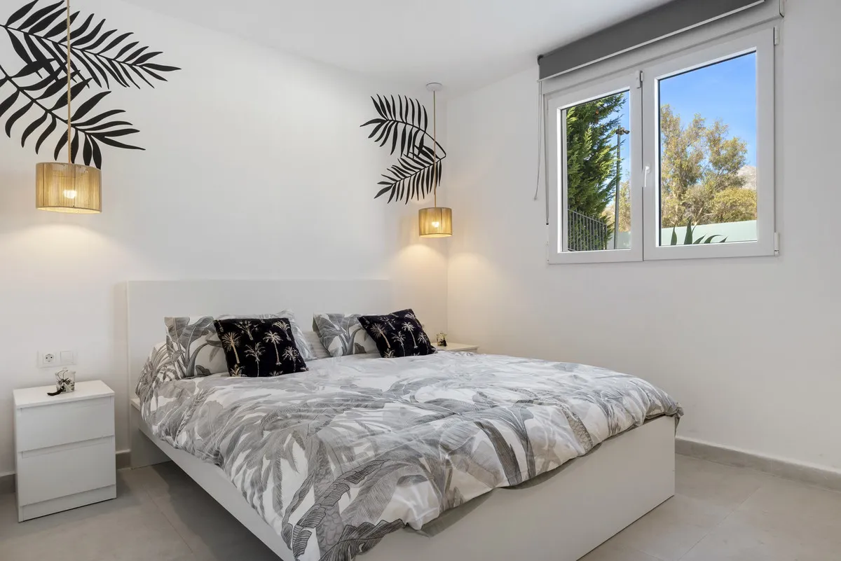 1fdb11cd-a65b-4ff1-a218-9f08ceabc80e