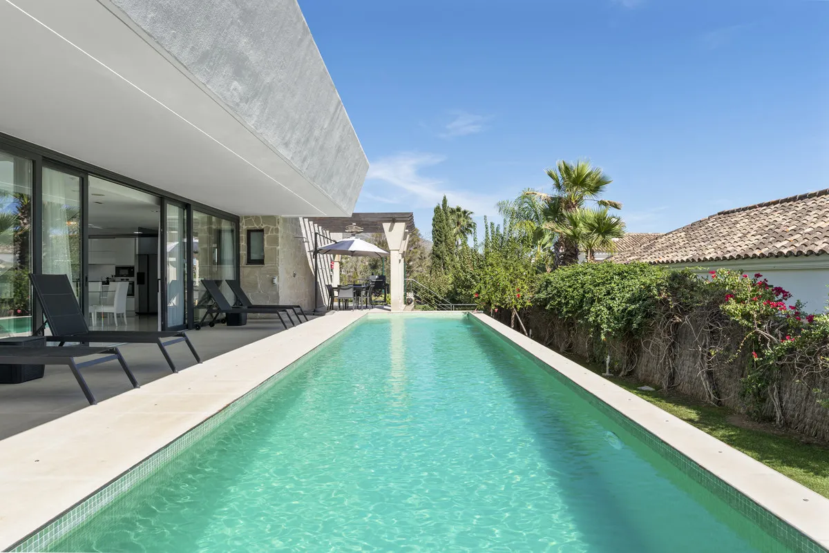 d41e6162-ea39-4da9-98c7-c858e5cfed4a