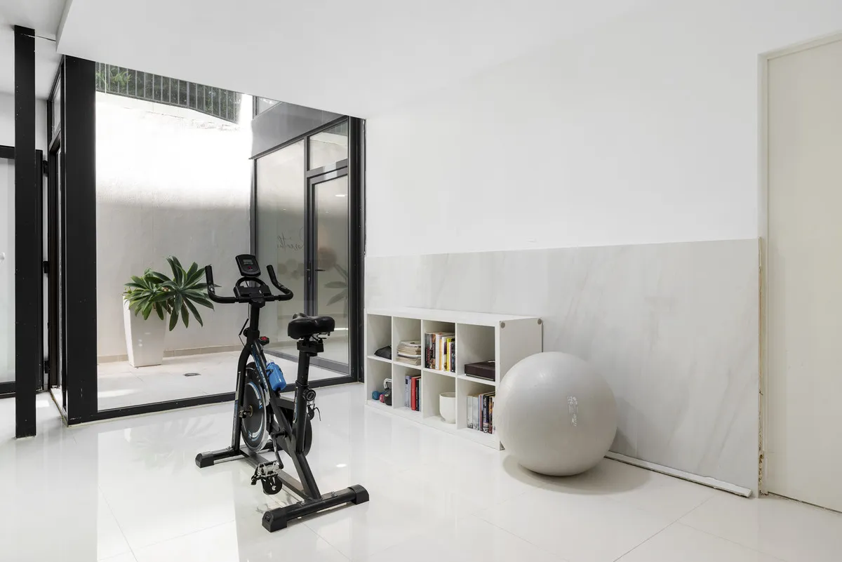 ee1c10a9-6ff4-4e05-a5e0-714e444ef5ff